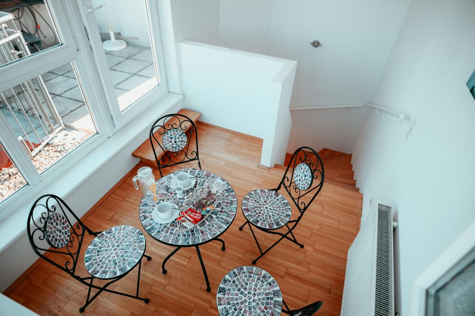 Vienna Deluxe Apartment Екстер'єр фото