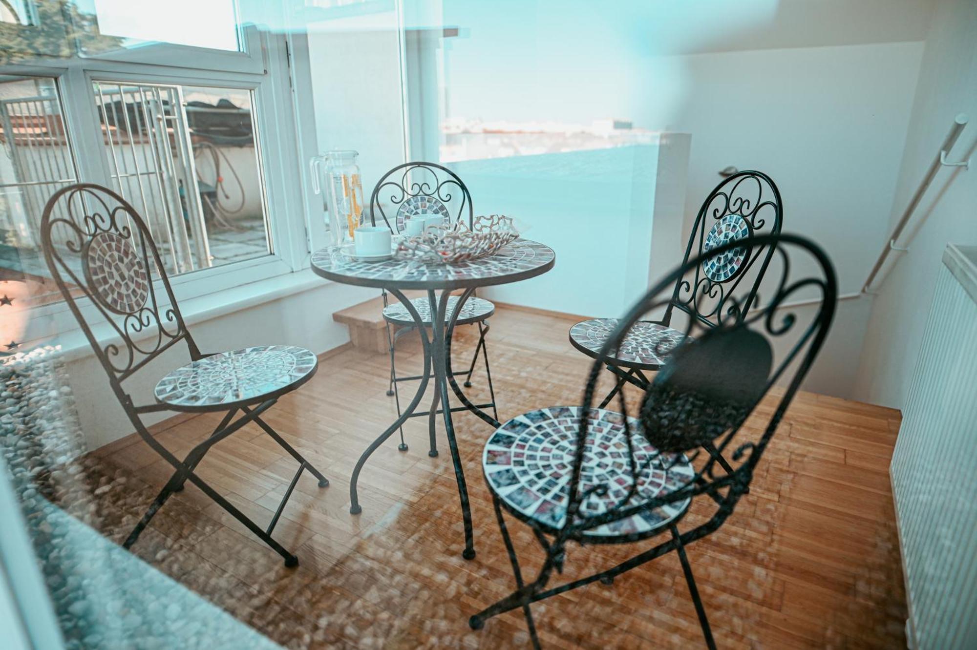 Vienna Deluxe Apartment Екстер'єр фото
