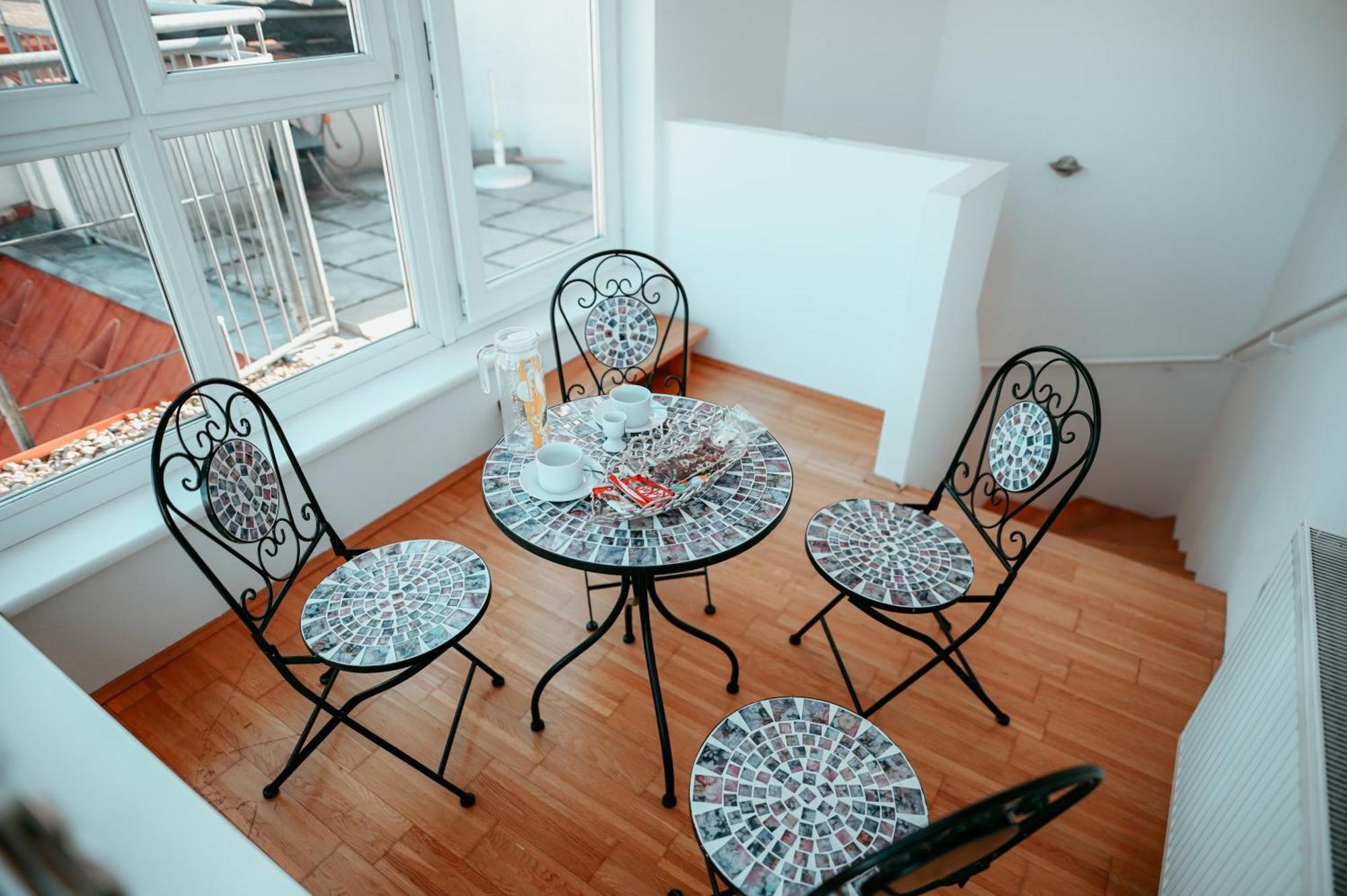 Vienna Deluxe Apartment Екстер'єр фото